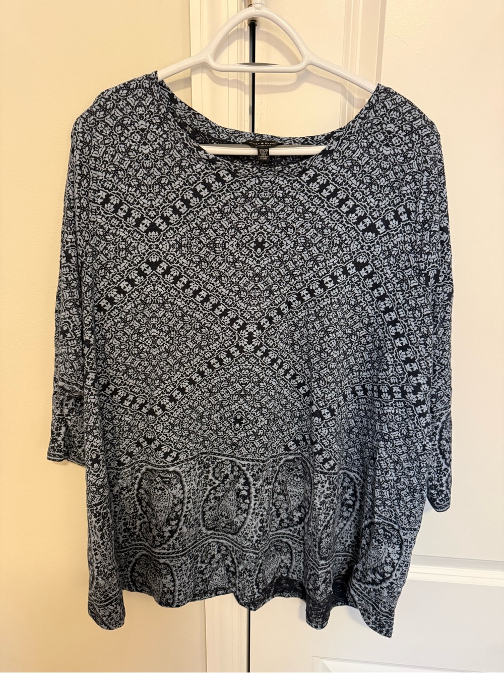 Lucky Brand Navy and Light Blue Printed Top